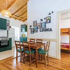  Appartamento Moderno Em Bairro Tipico Lisboeta Portogallo