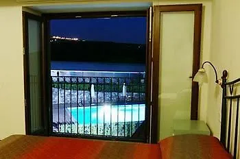 Agriturismo Biologico Corte Aragonese Santa Maria di Licodia Farm stay